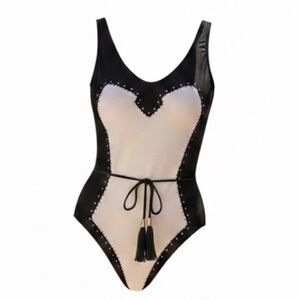 NWOT Shan black and white one piece swimsuit size 6